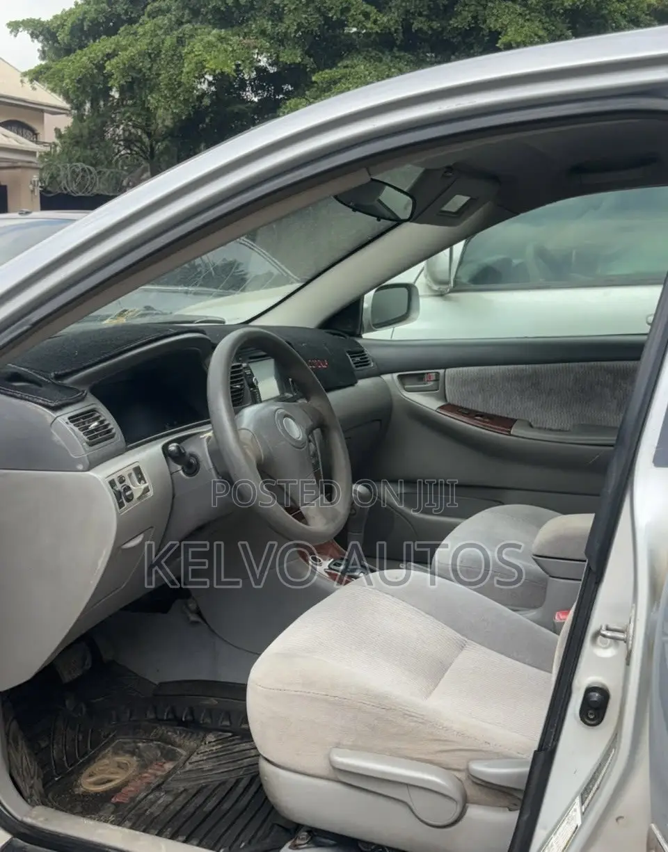 Toyota Corolla 2006 Silver