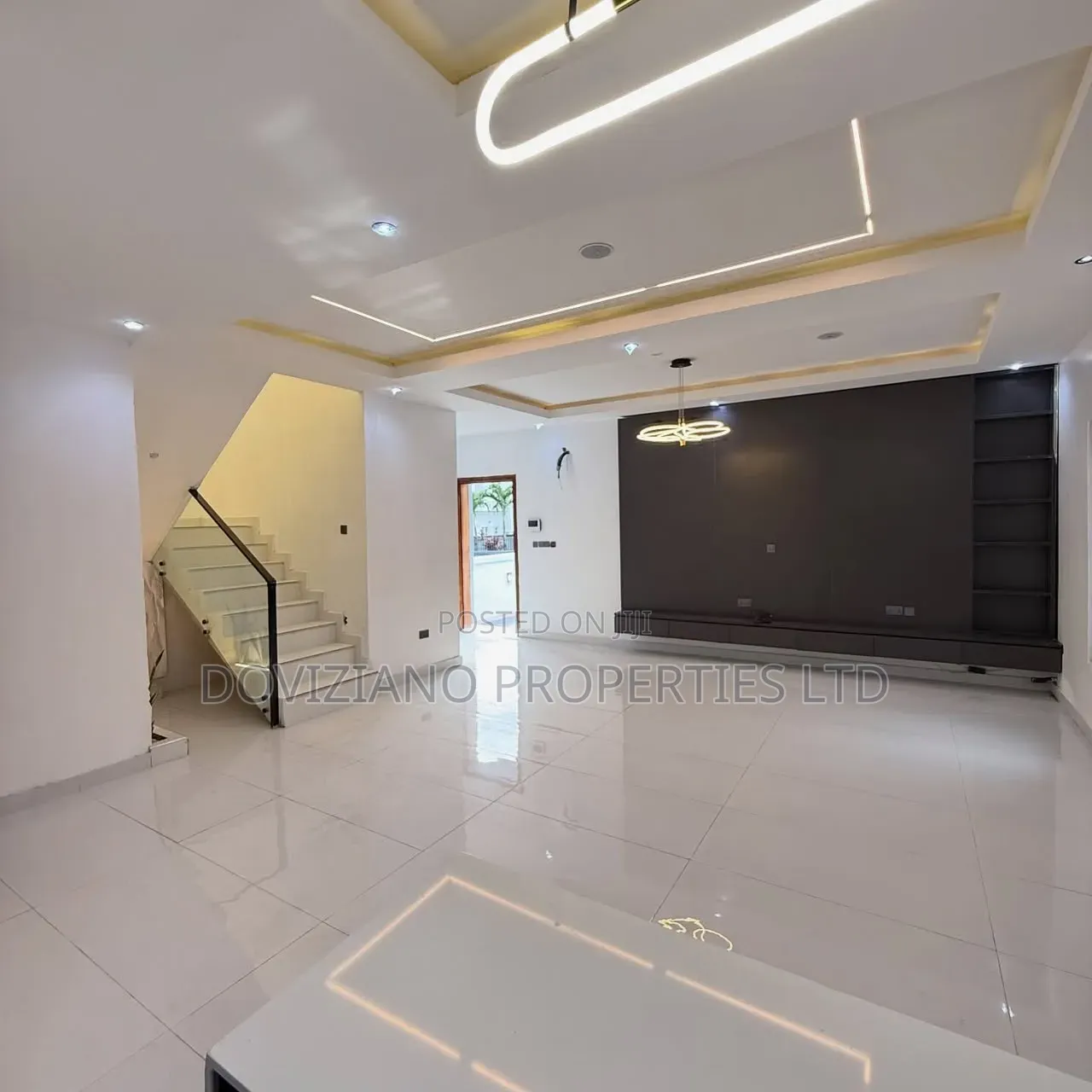 4bdrm Duplex in Sangotedo for sale
