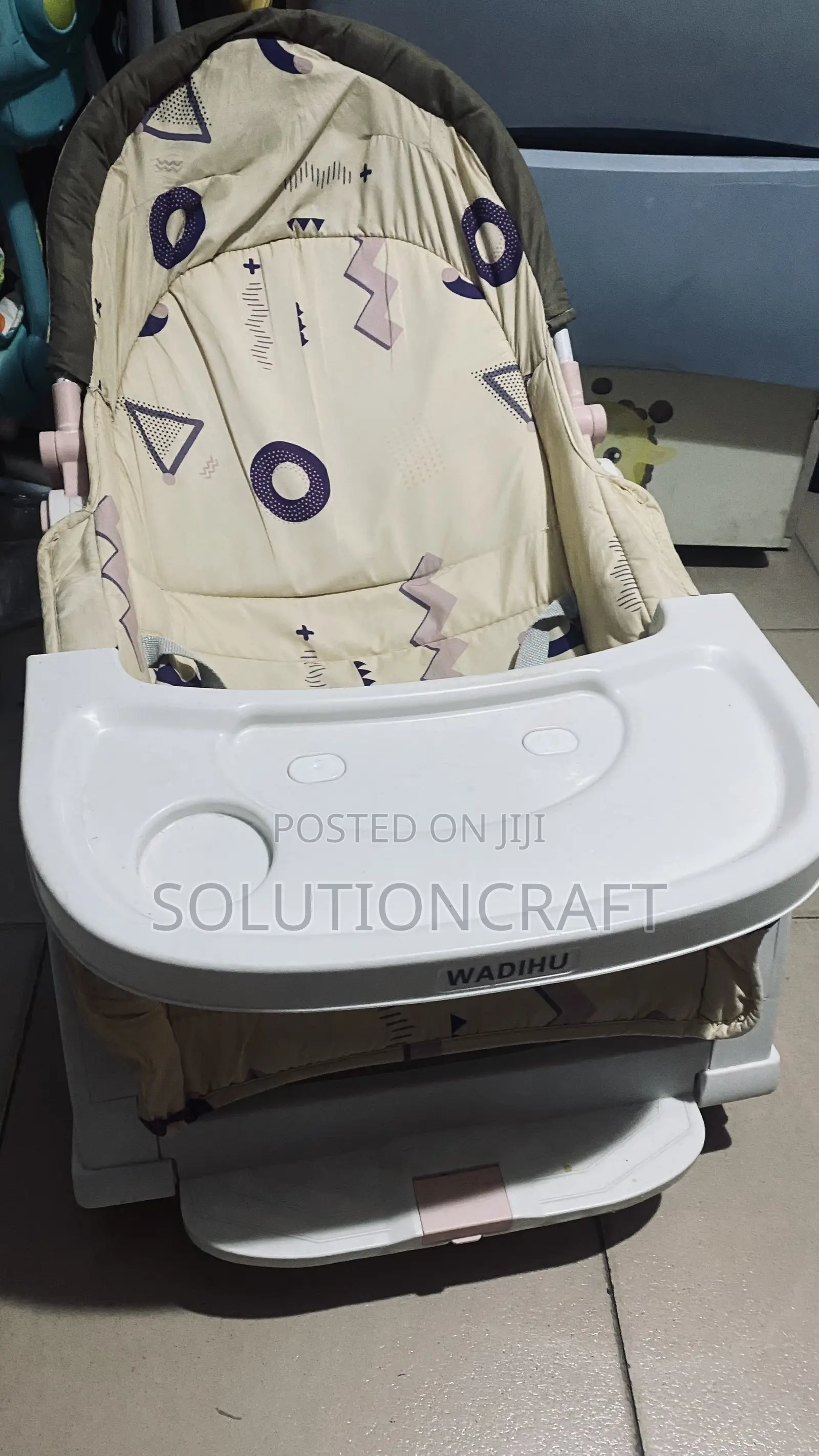 Baby Rocker With Feeding Table