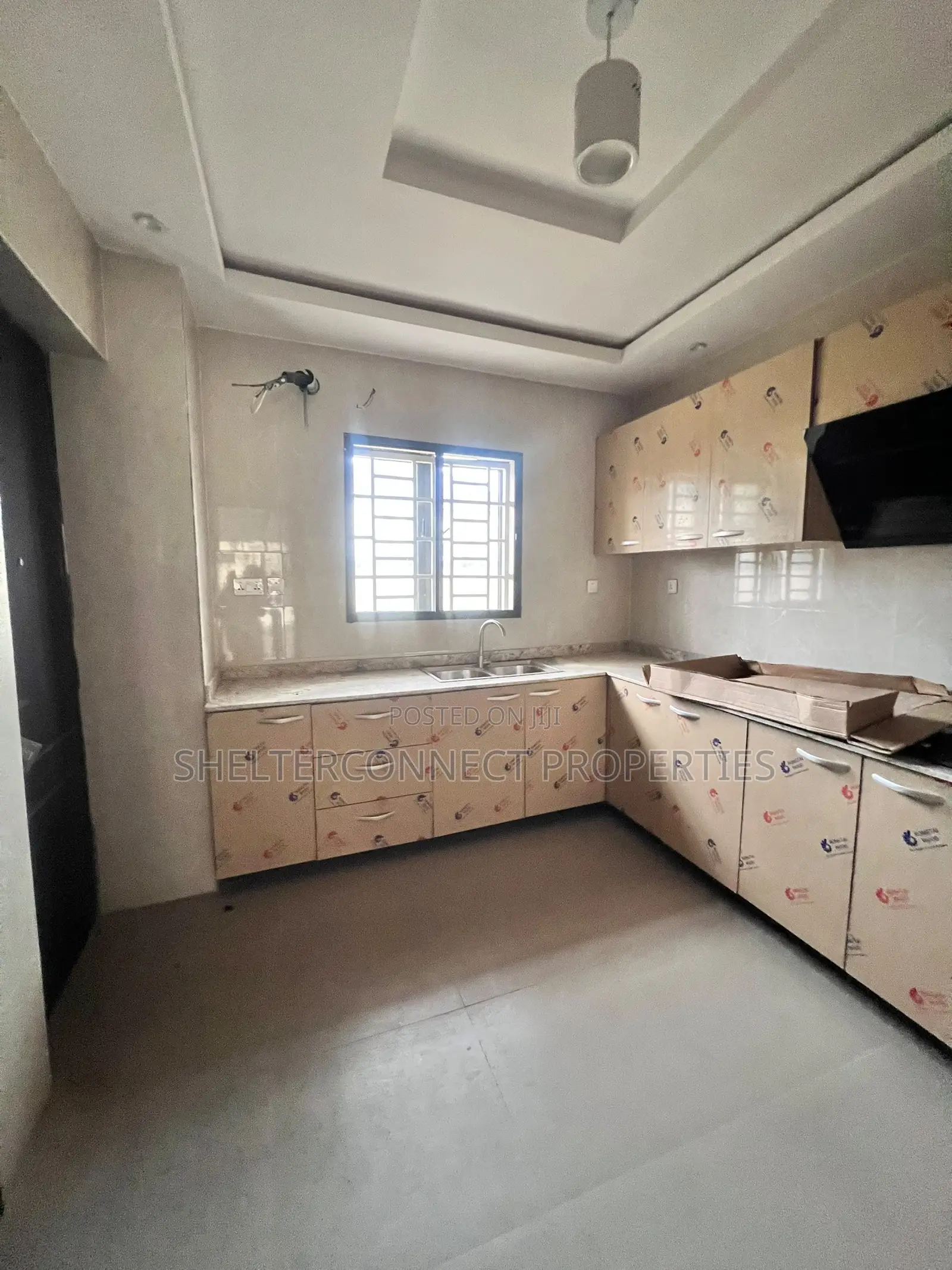 4bdrm Duplex in Lekki Scheme 2 Ajah for rent