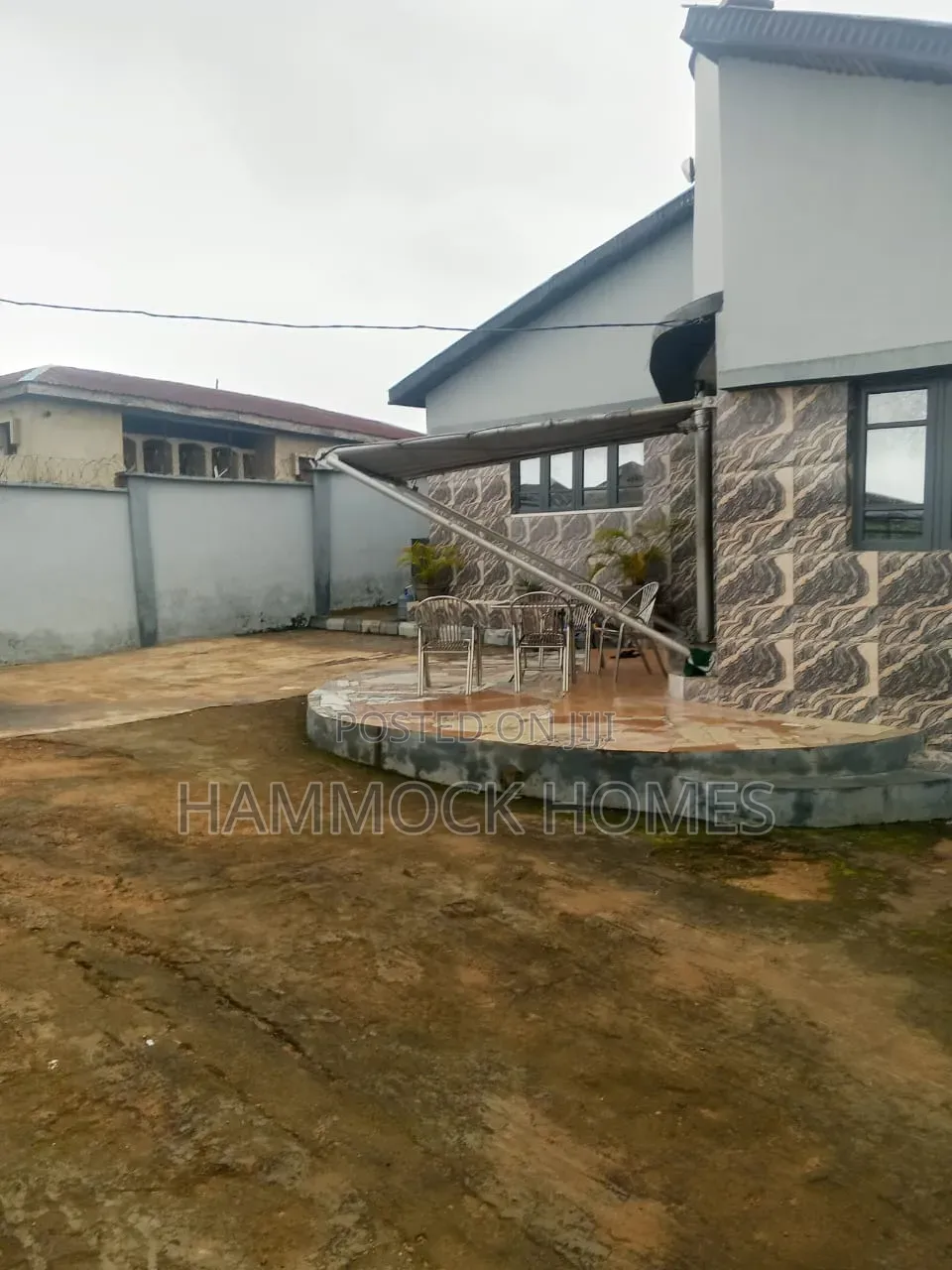 4bdrm Bungalow in Alakia for sale