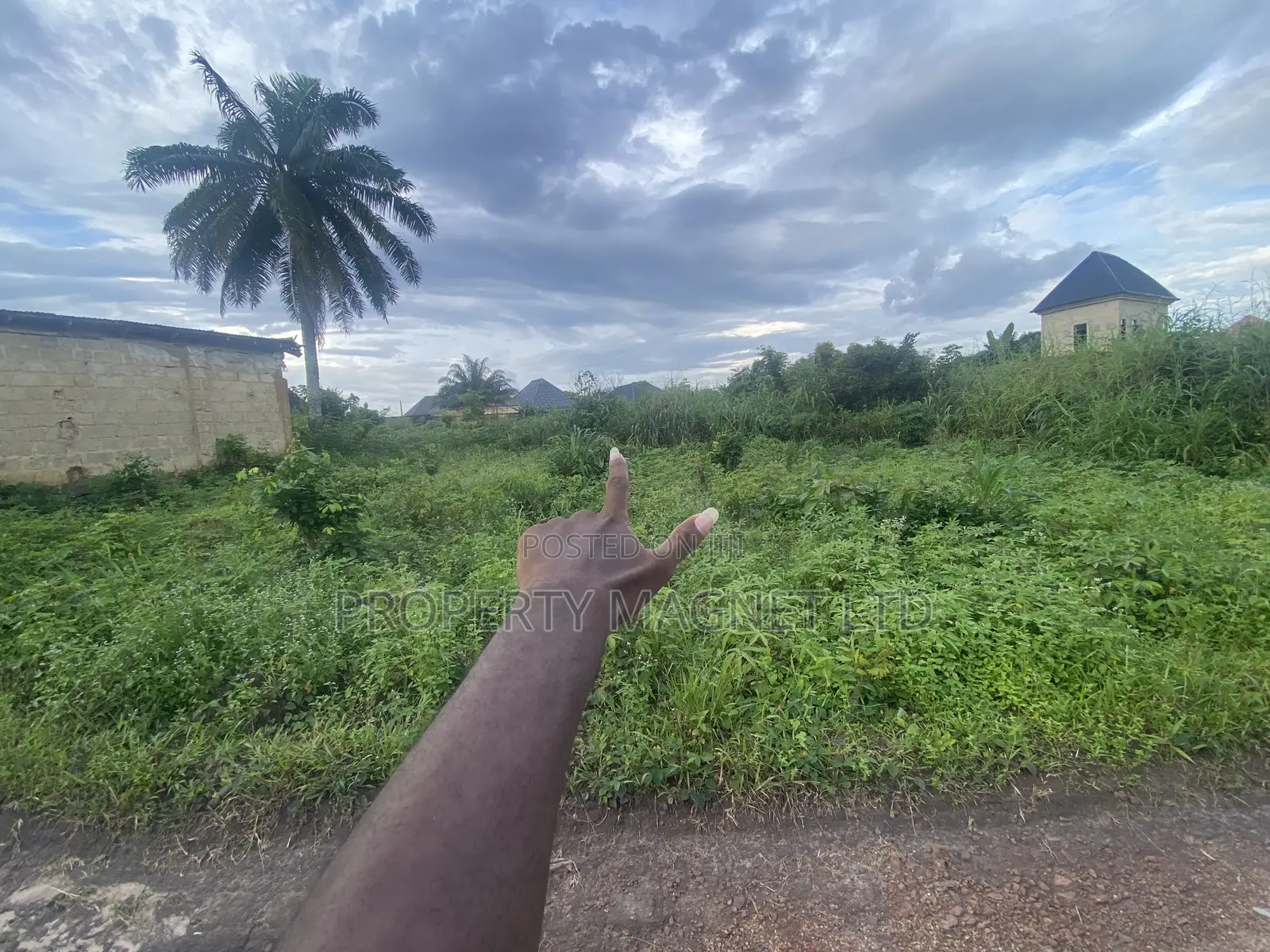 Half Plot of Land for Sale at Umuahia