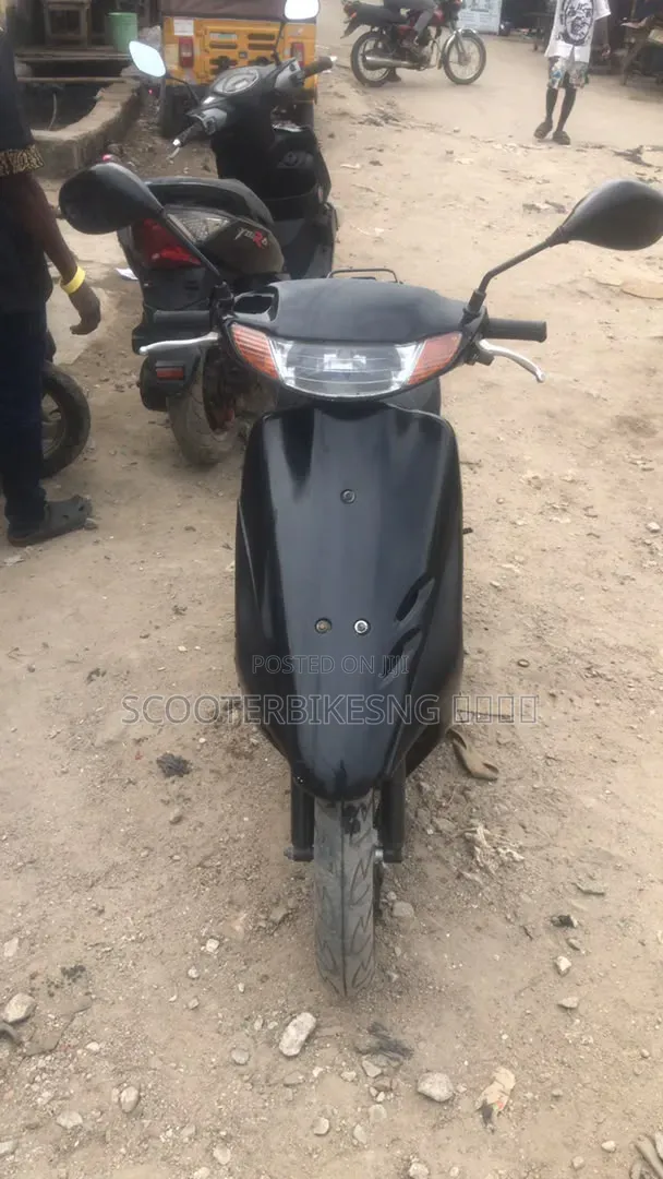 Honda 2022 Black
