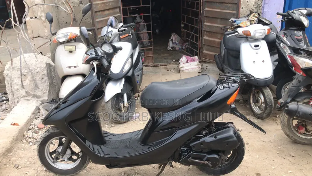 Honda 2022 Black