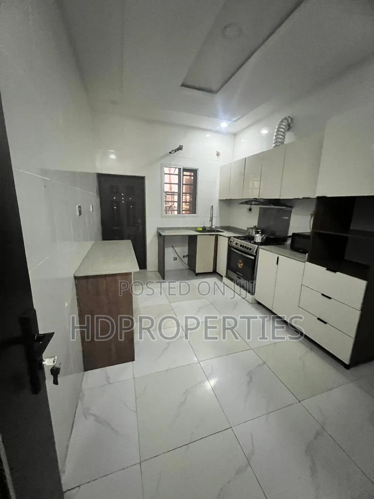 Mini Flat in Ocean Bay, Lagos Island / Lagos Island for rent