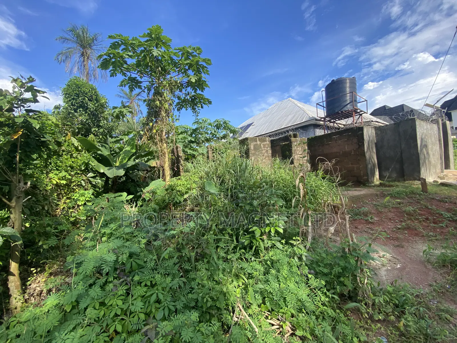 1 Plot of Land With a Small Structure on It for Sale in Umuahia