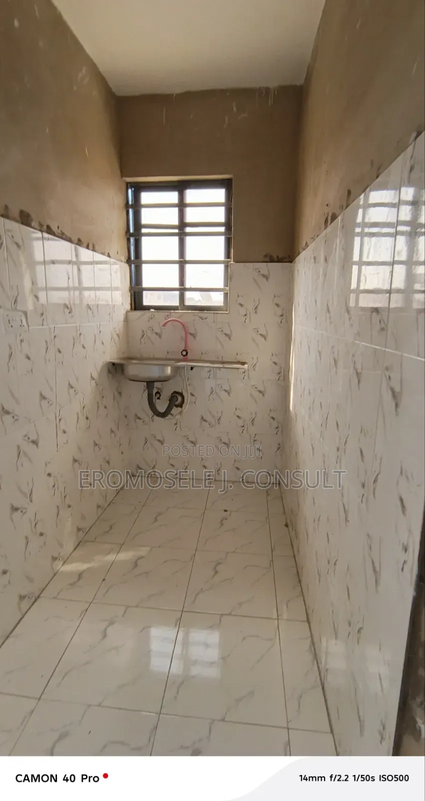 Mini Flat in Lawanson for rent