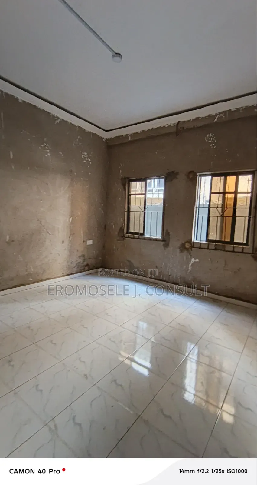 Mini Flat in Lawanson for rent