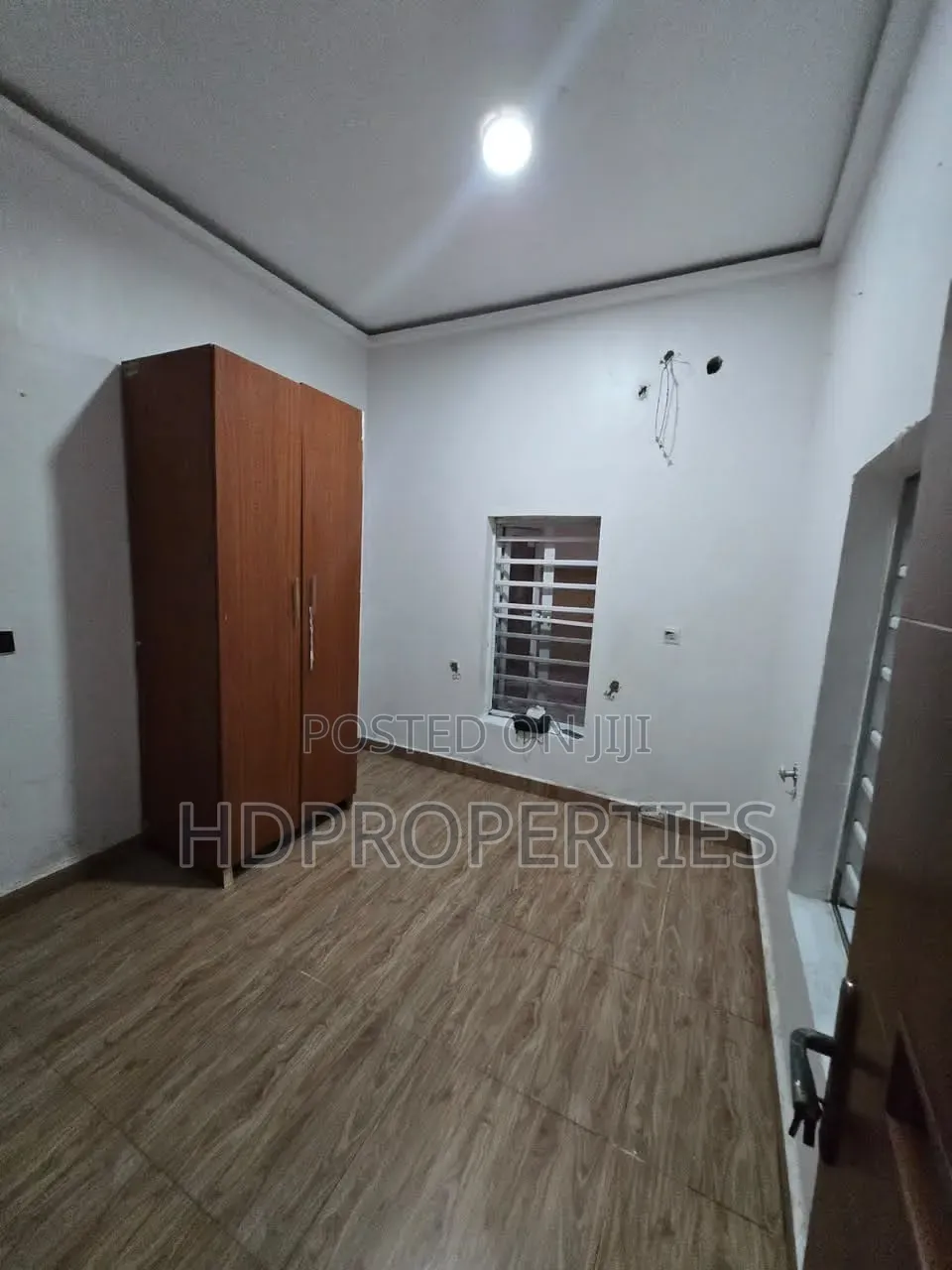 1bdrm Shared Apartment in Jadeville Estate, Lagos Island / Lagos Island