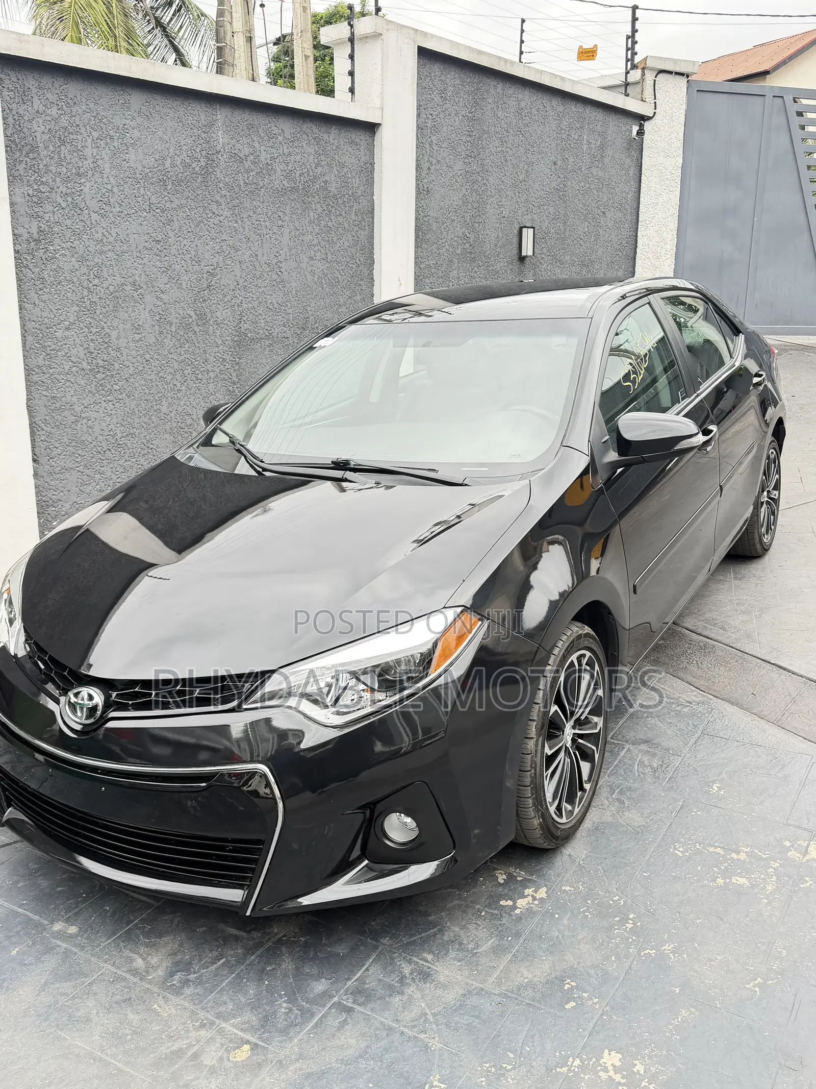 Toyota Corolla S Plus 4dr Sedan (1.8L 4cyl CVT) 2015 Black