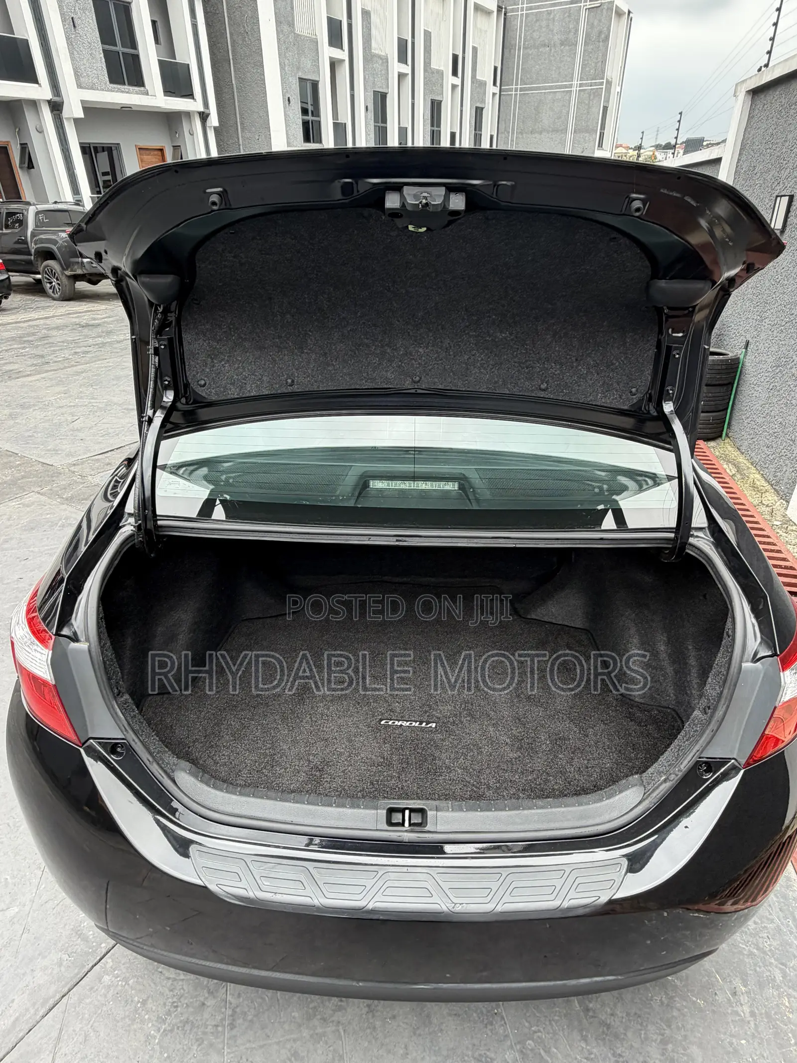 Toyota Corolla S Plus 4dr Sedan (1.8L 4cyl CVT) 2015 Black