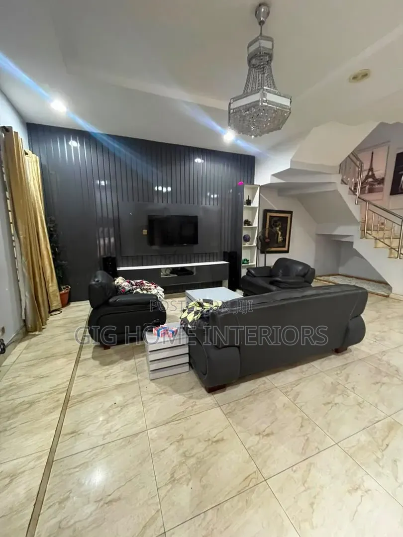 4bdrm Apartment in Chevron for rent