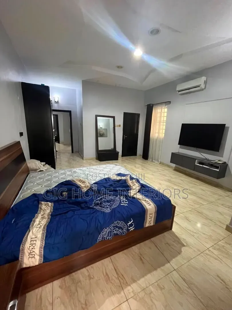 4bdrm Apartment in Chevron for rent