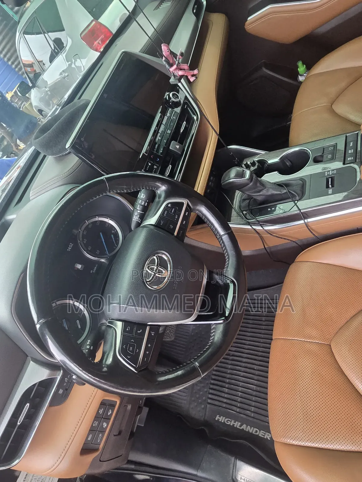 Toyota Highlander 2022 Gray
