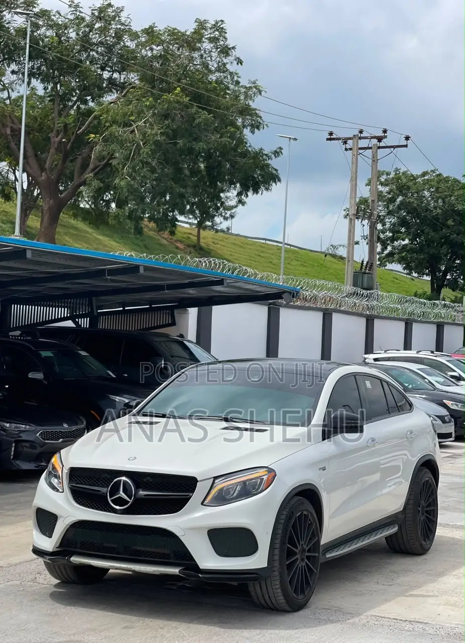 Mercedes-Benz GLE-Class AMG GLE 43 4MATIC 2017 White