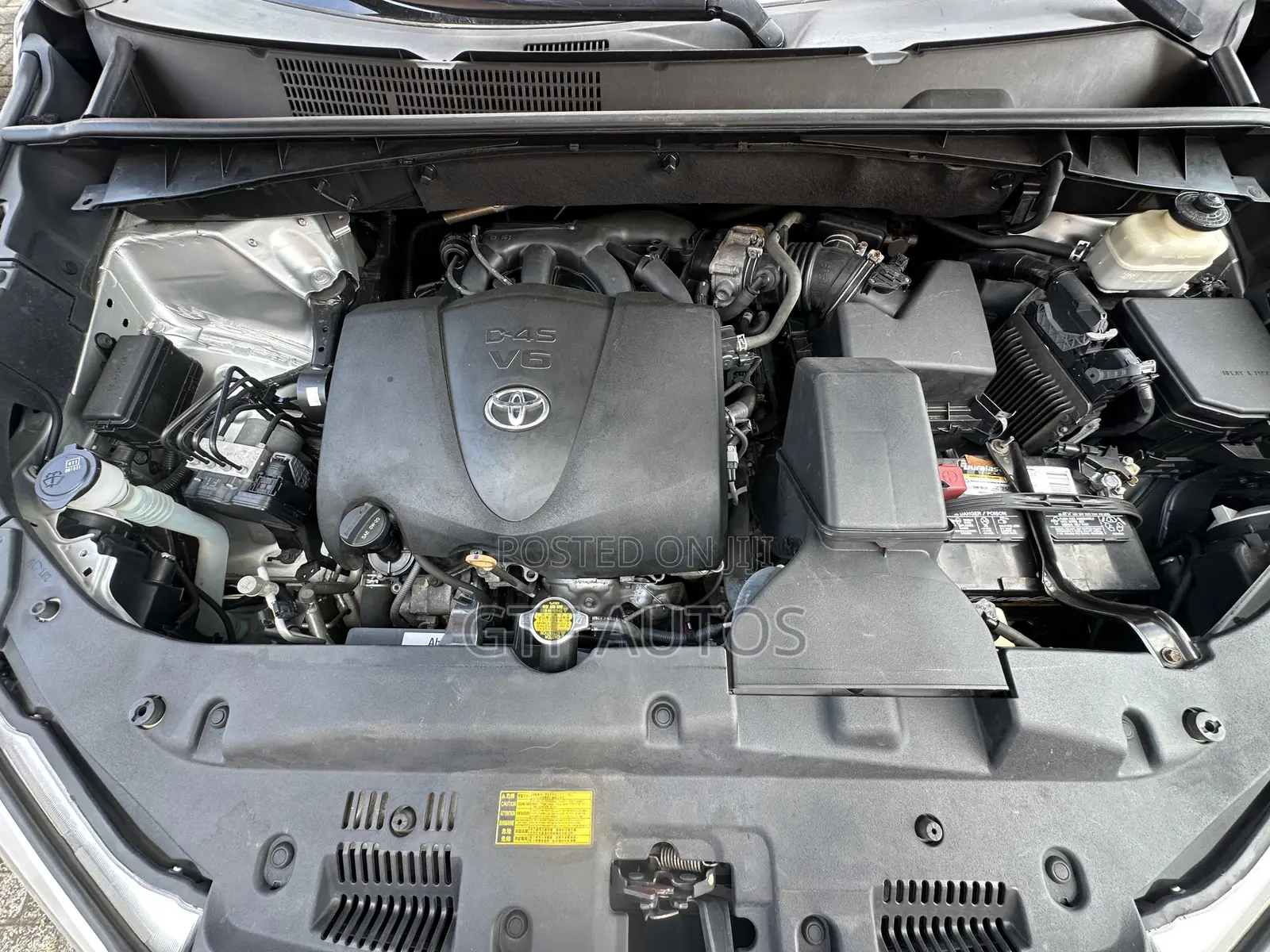 Toyota Highlander XLE 4x4 V6 (3.5L 6cyl 8A) 2018 Silver