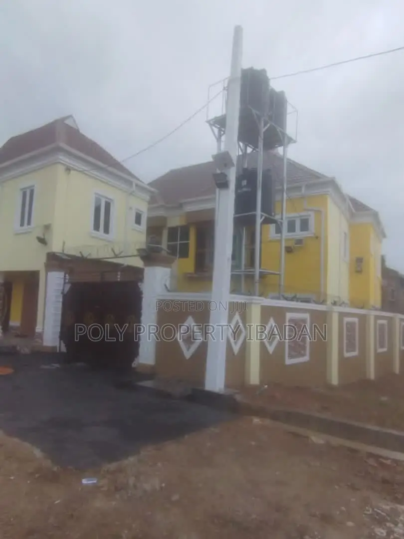 2bdrm Apartment in Ibadan for rent