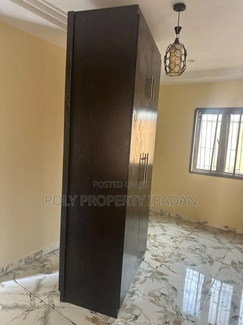2bdrm Apartment in Aare Bodija, Ibadan for rent