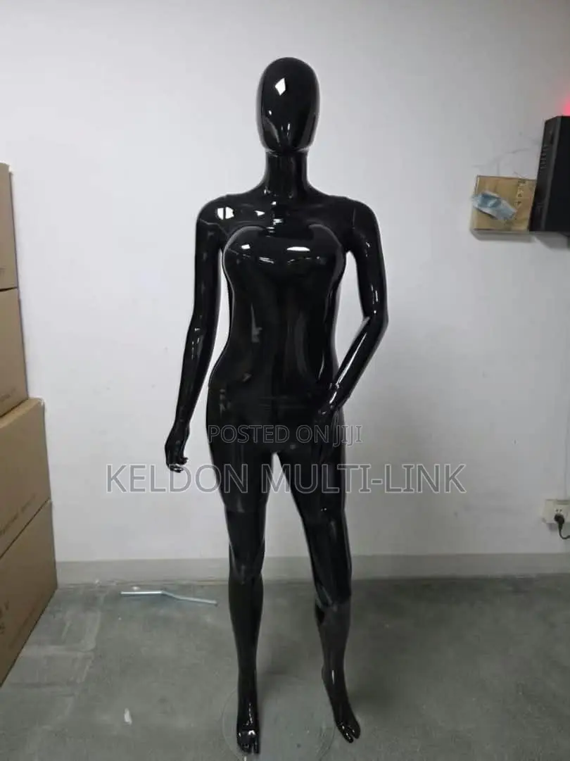 Black Foreign Female Mannequins