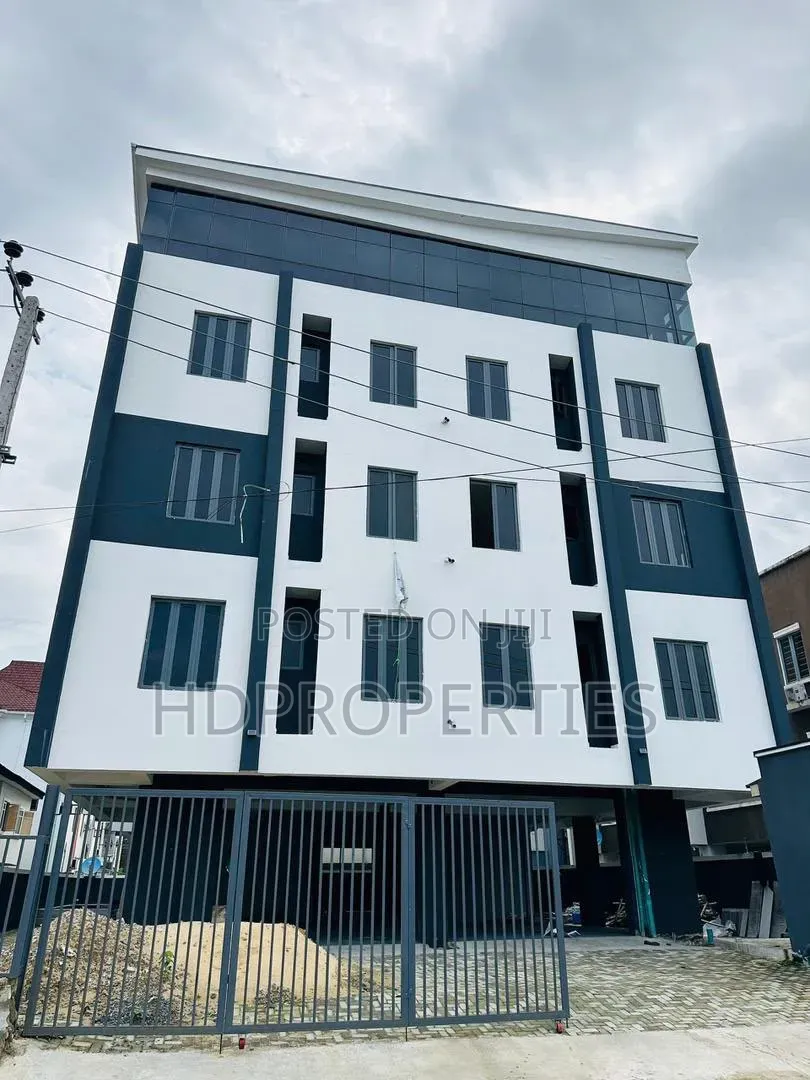 2bdrm Apartment in Ilasan, Lagos Island / Lagos Island for rent