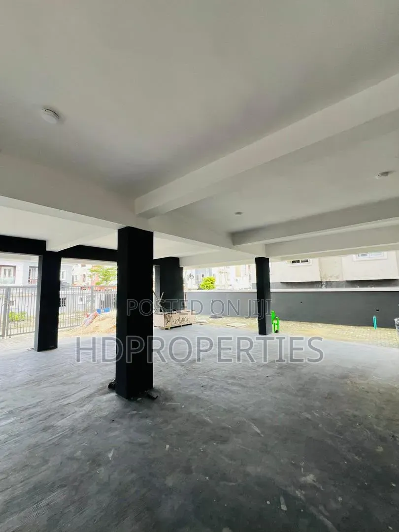 2bdrm Apartment in Ilasan, Lagos Island / Lagos Island for rent