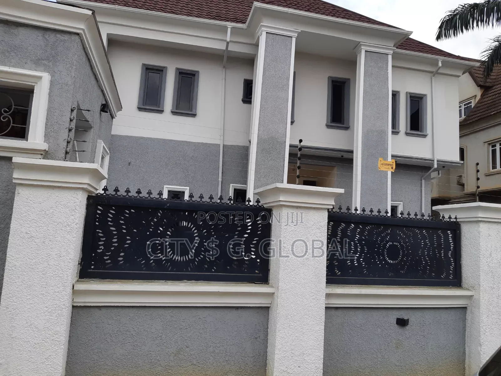 Furnished 5bdrm Duplex in Gaduwa for sale