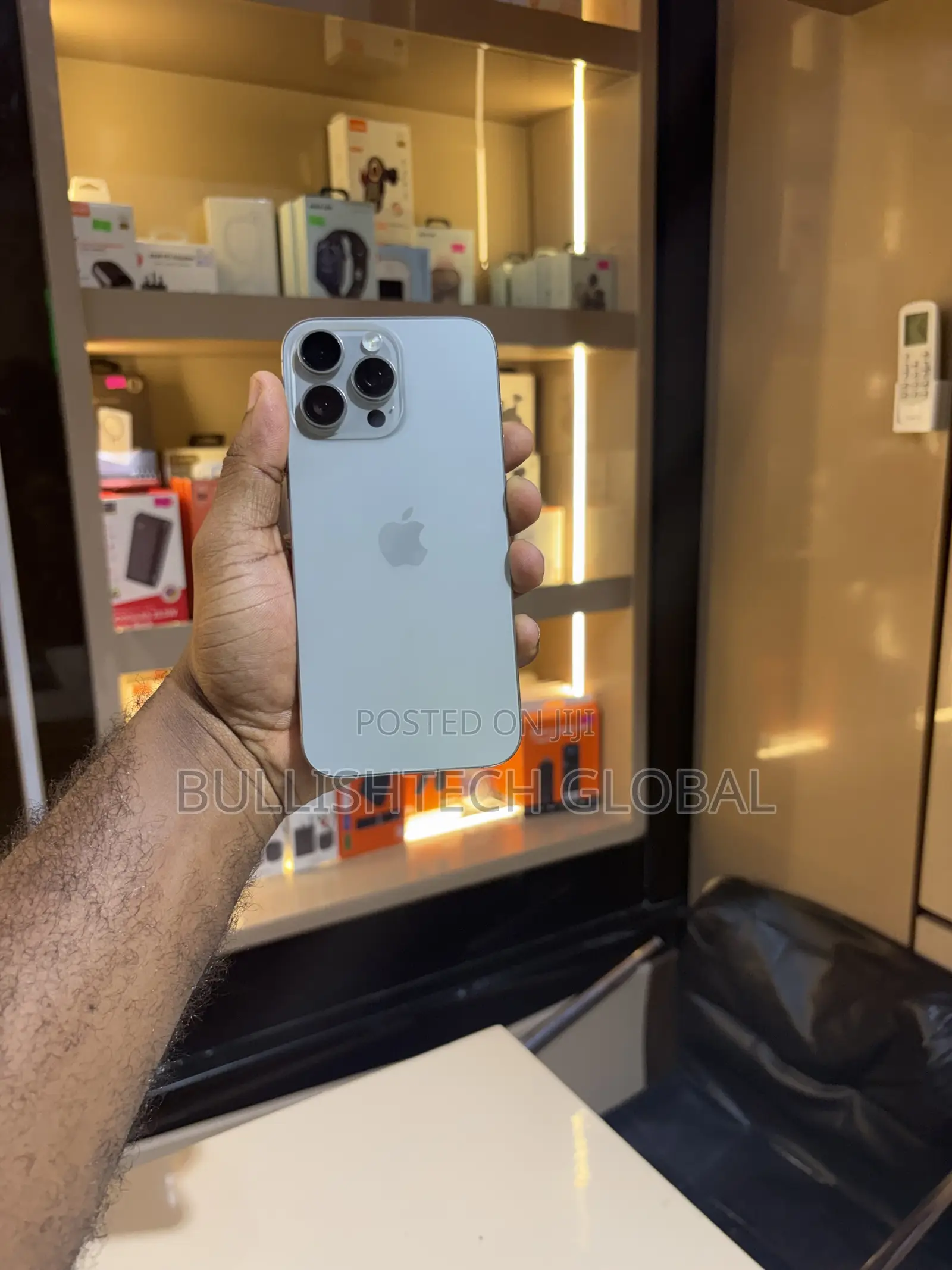 Apple iPhone 16 Pro Max 256 GB Gray