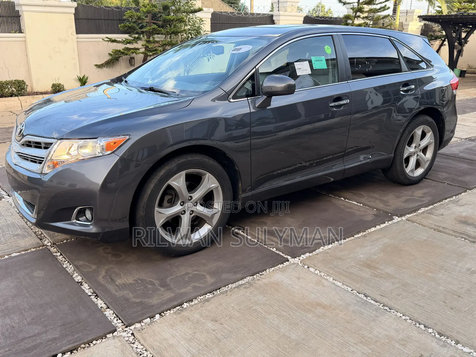 Toyota Venza Limited 2011