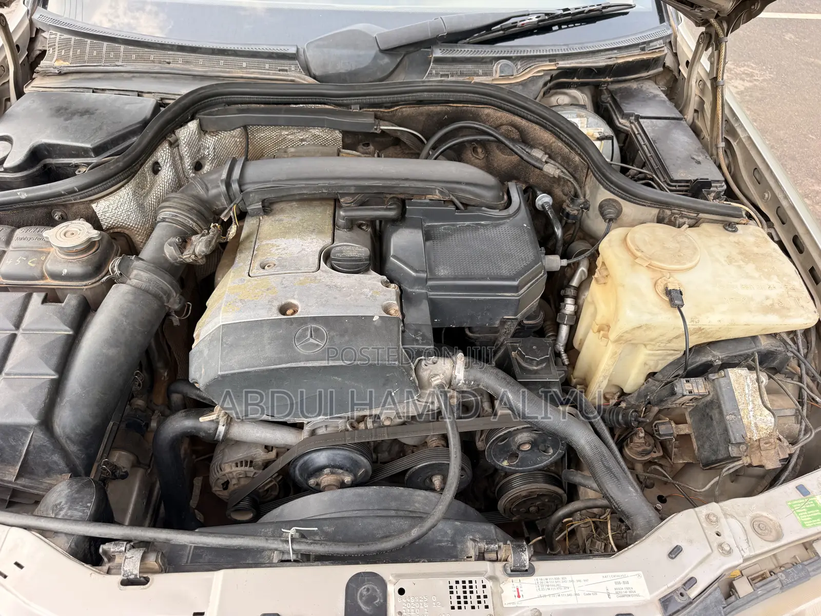 Mercedes-Benz C180 2002 Gold