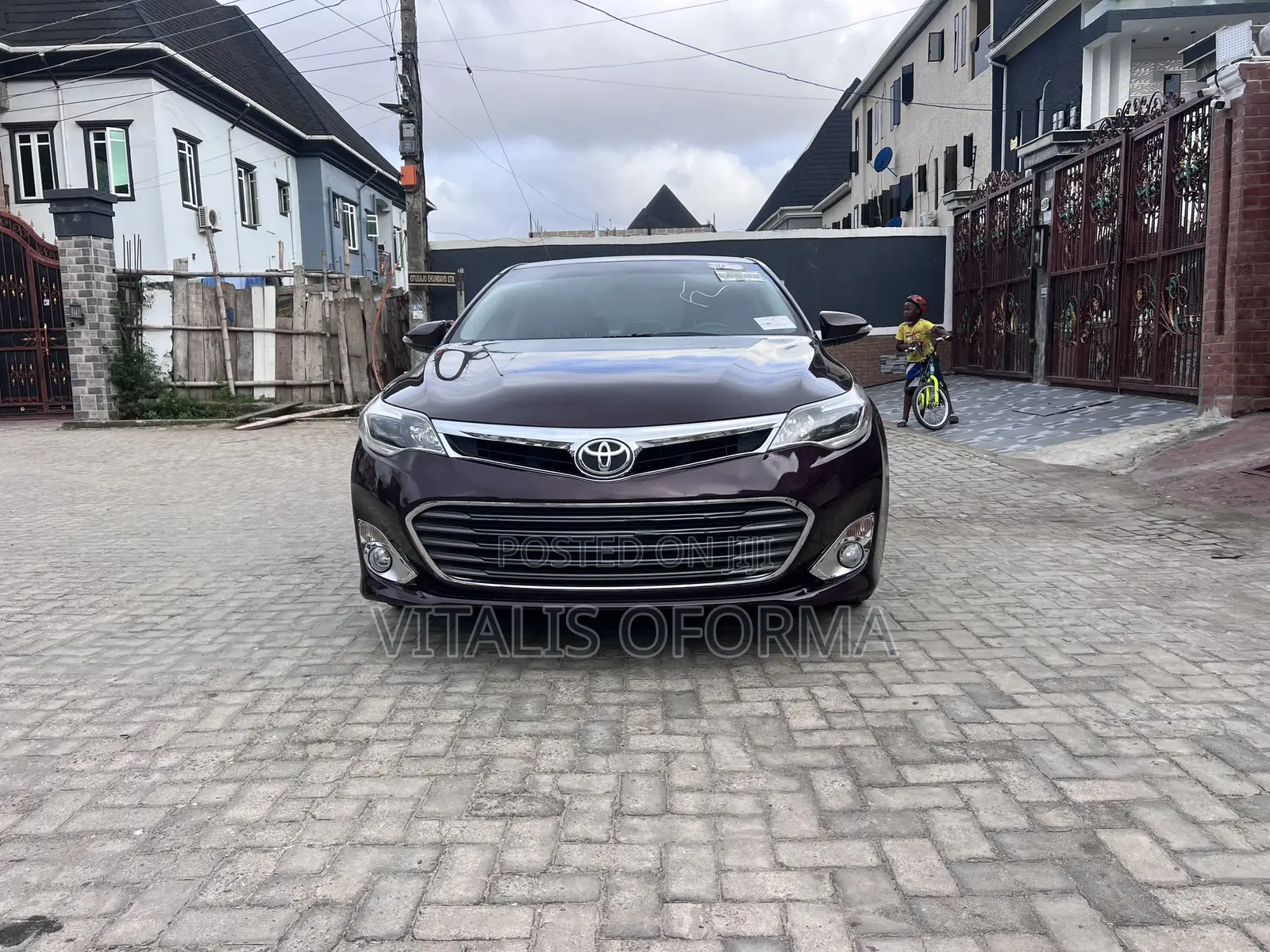 Toyota Avalon XLE Premium 4dr Sedan (3.5L 6cyl 6A) 2015 Burgundy