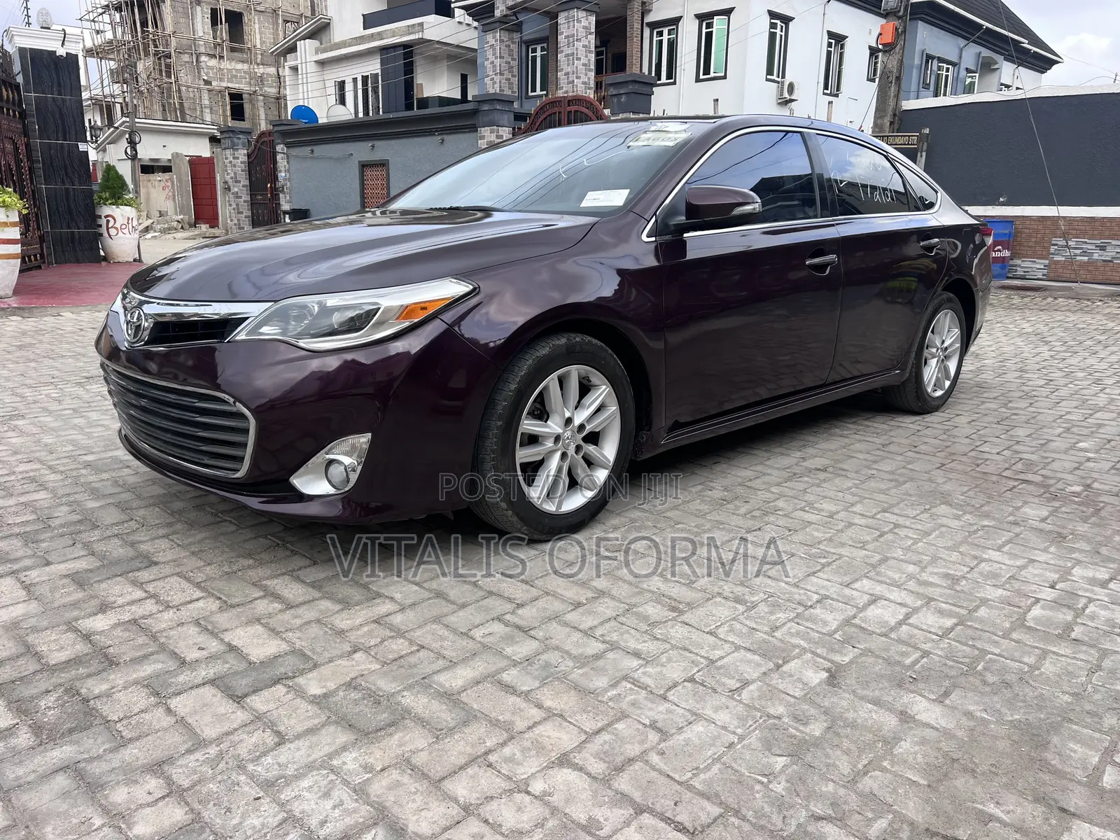 Toyota Avalon XLE Premium 4dr Sedan (3.5L 6cyl 6A) 2015 Burgundy