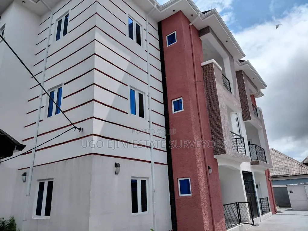 2bdrm Block of Flats in Port-Harcourt for sale