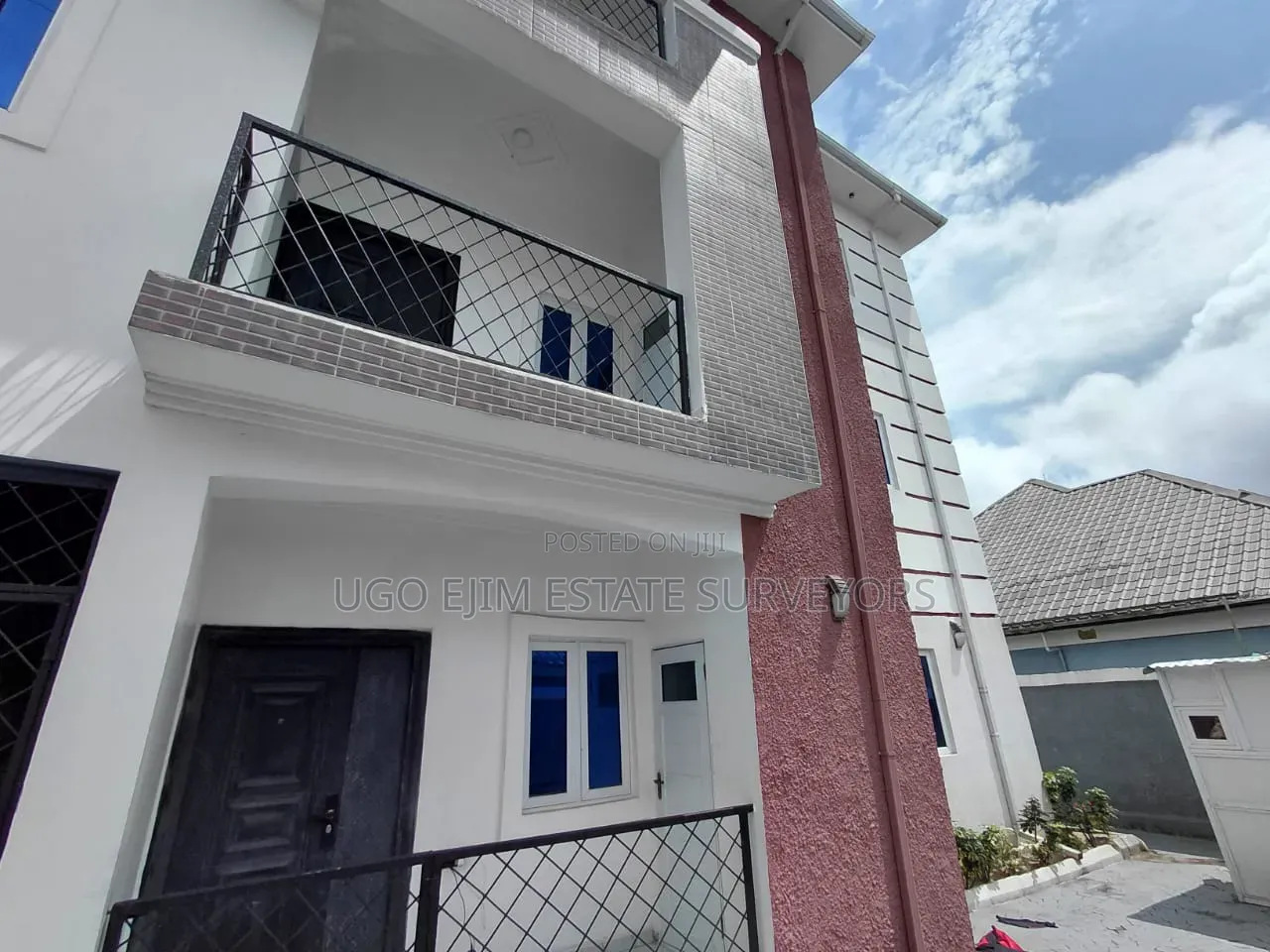 2bdrm Block of Flats in Port-Harcourt for sale