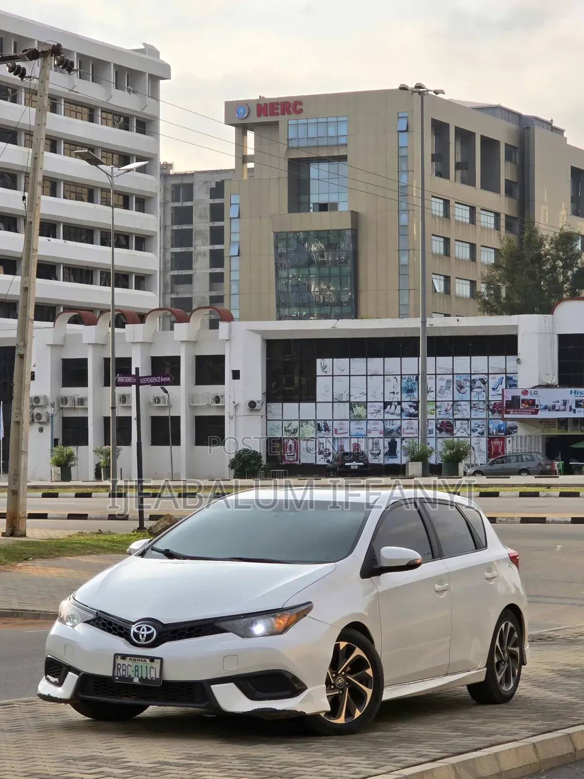 Toyota Corolla 2017 White