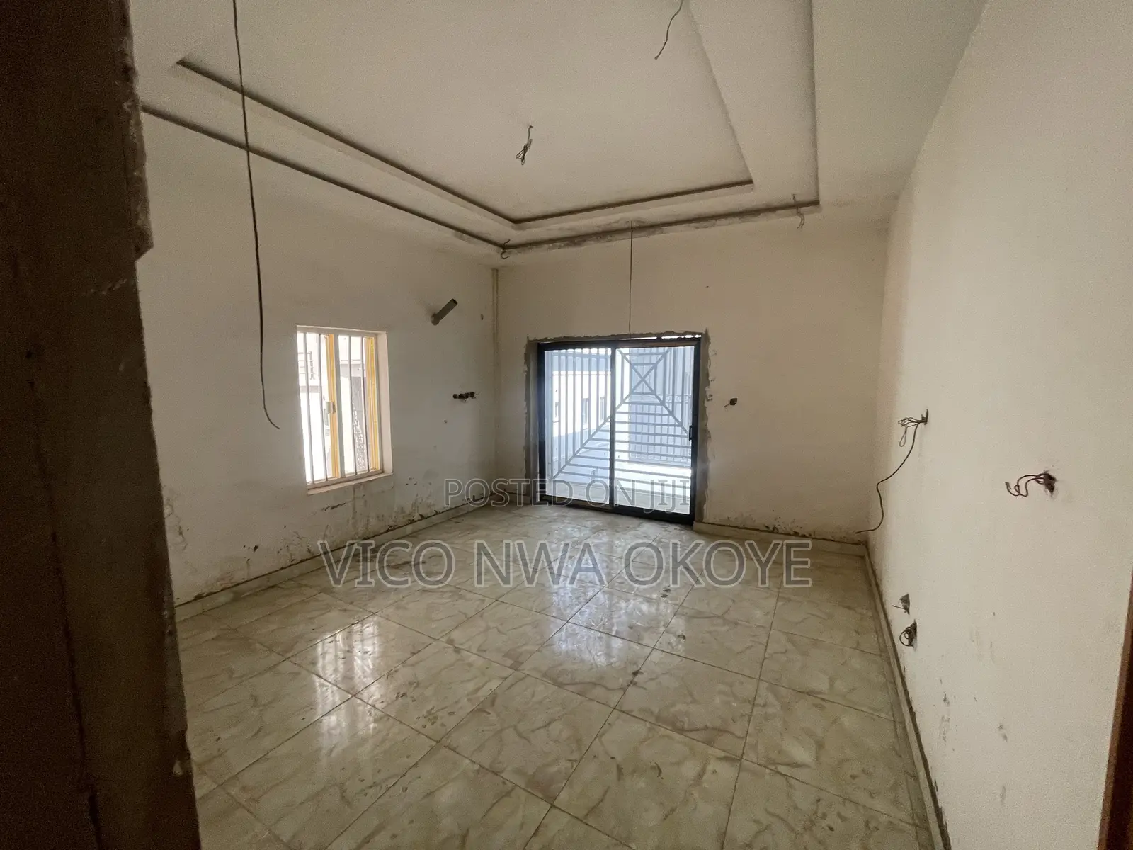 6bdrm Duplex in Ochacho Estate, Life Camp for sale