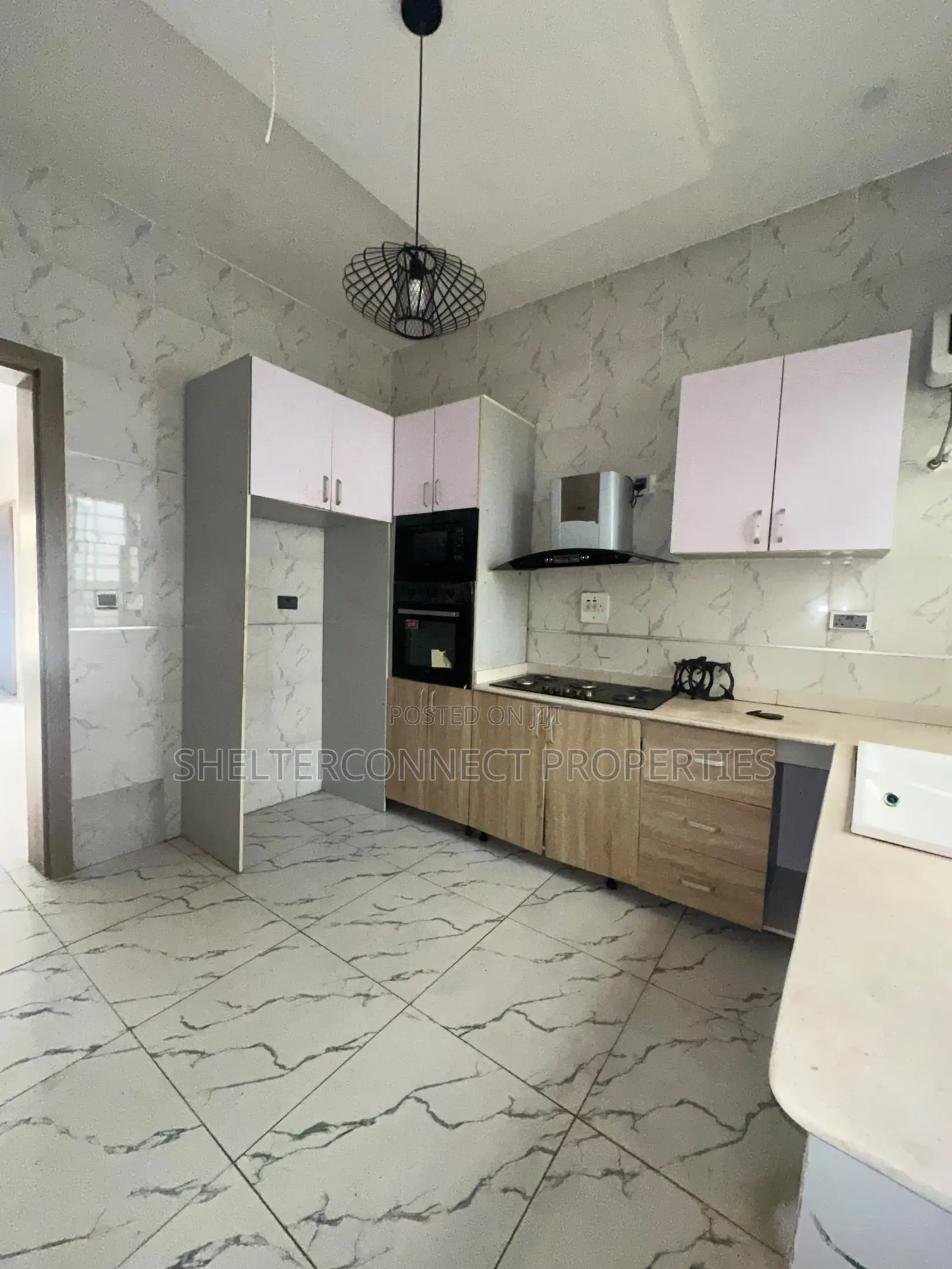 4bdrm Duplex in Ikota Gra for rent