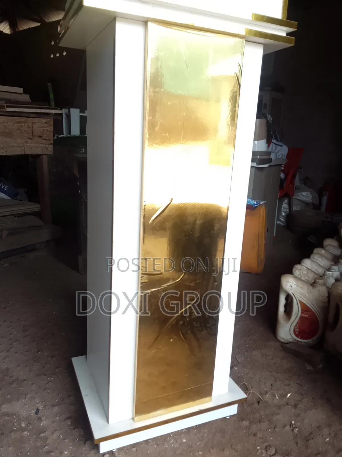 Gold White Lectern / Podium for Sale