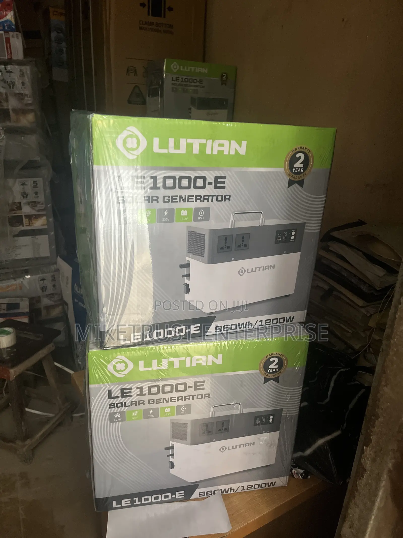 Lutian 1200W Solar Power Generator.