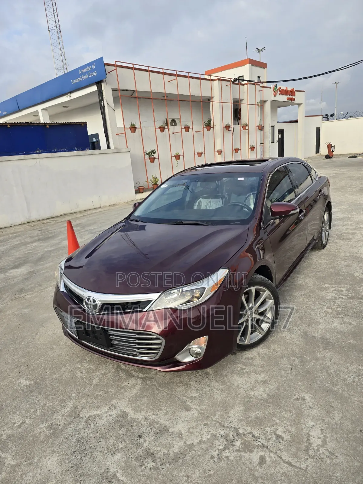 Toyota Avalon XLE Touring 4dr Sedan (3.5L 6cyl 6A) 2014 Burgundy
