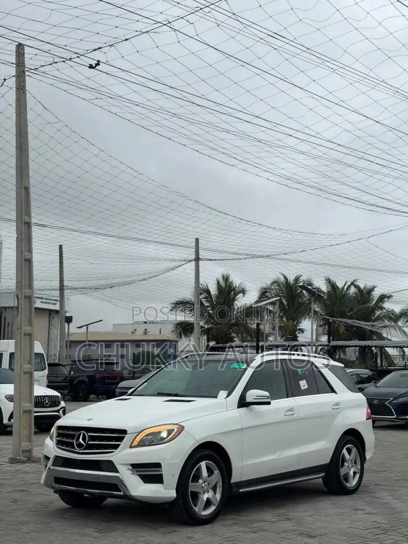 Mercedes-Benz M Class ML400 4MATIC 4dr SUV AWD (3.0L 6cyl Turbo 7A)