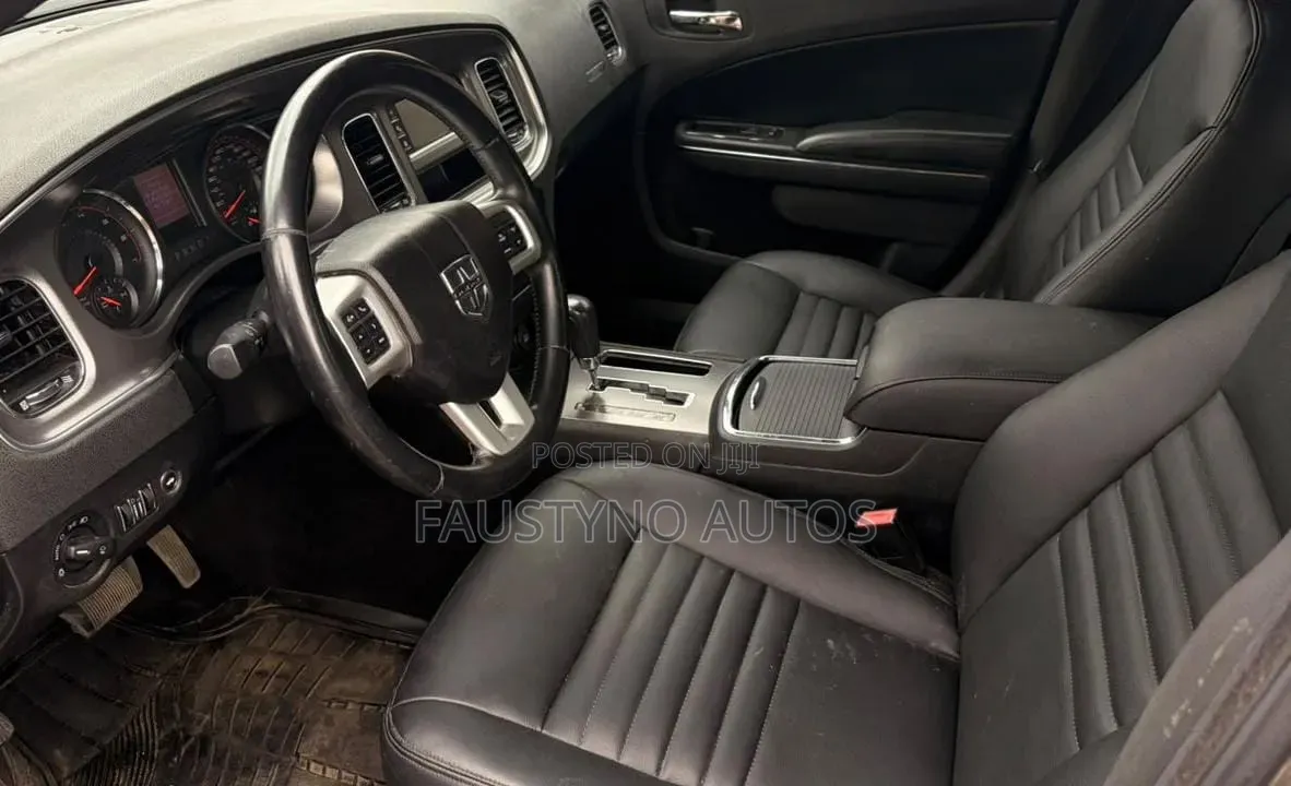 Dodge Charger R/T 2011 Gray