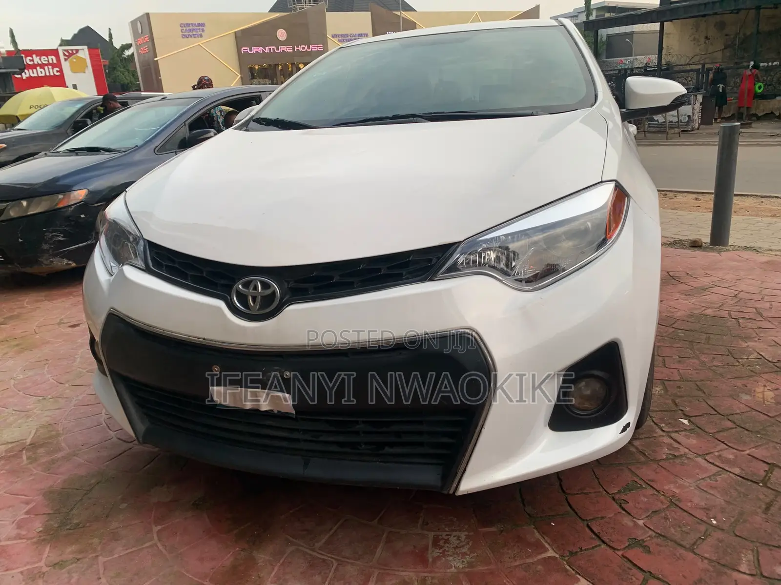 Toyota Corolla S 4dr Sedan (1.8L 4cyl CVT) 2015 White