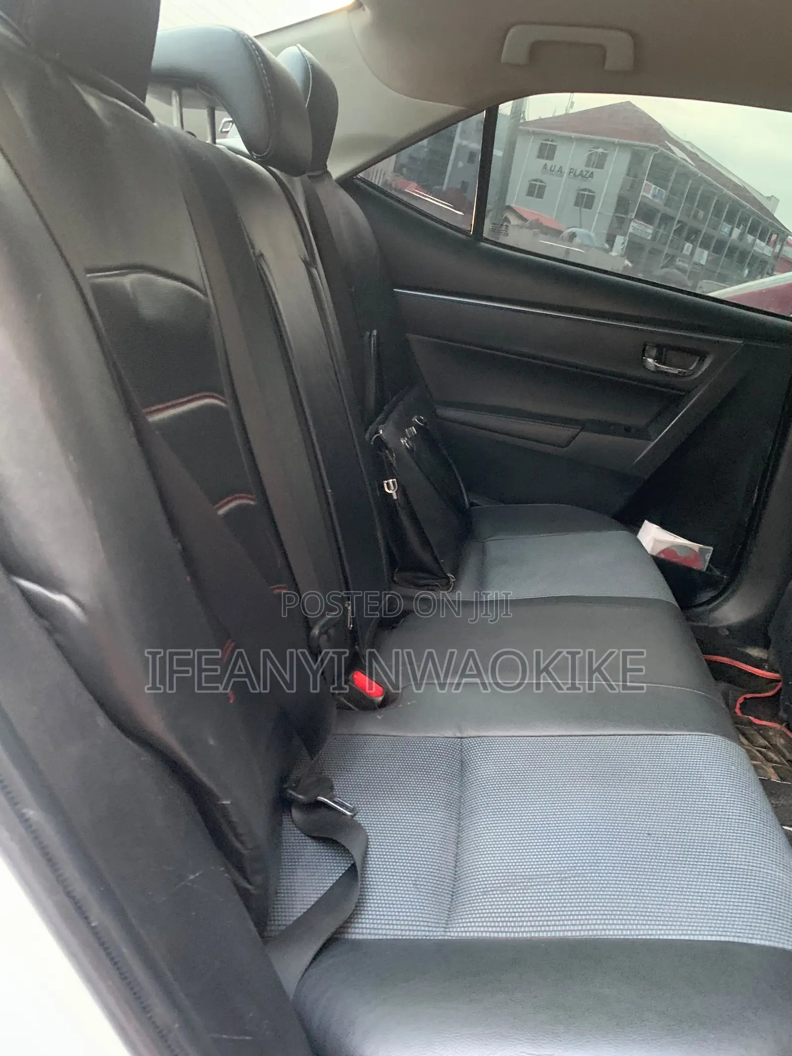 Toyota Corolla S 4dr Sedan (1.8L 4cyl CVT) 2015 White