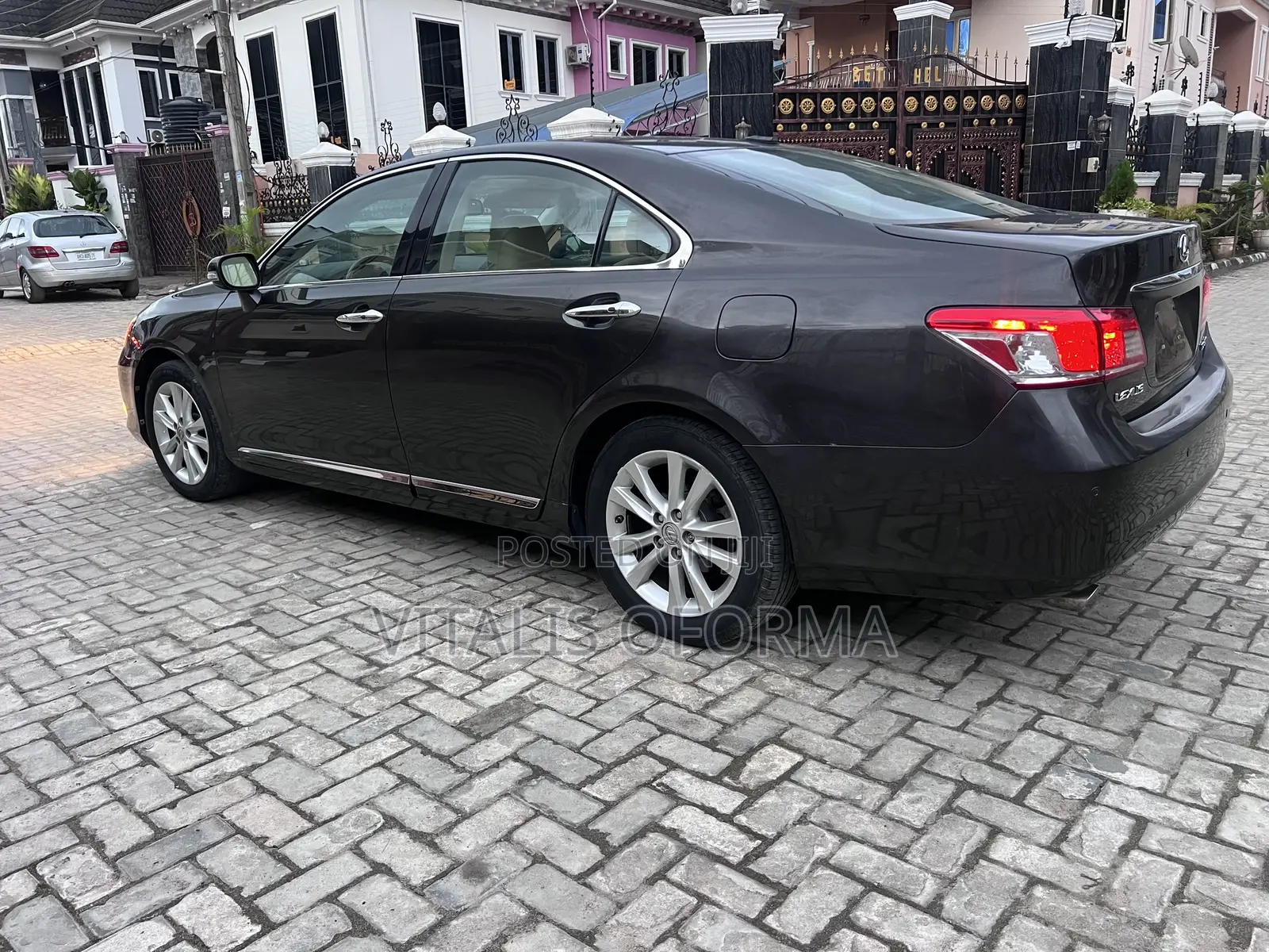 Lexus ES 350 2011 Gray