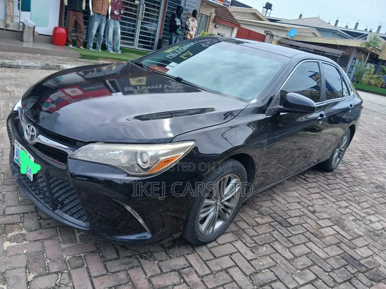 Toyota Camry 2016 Black