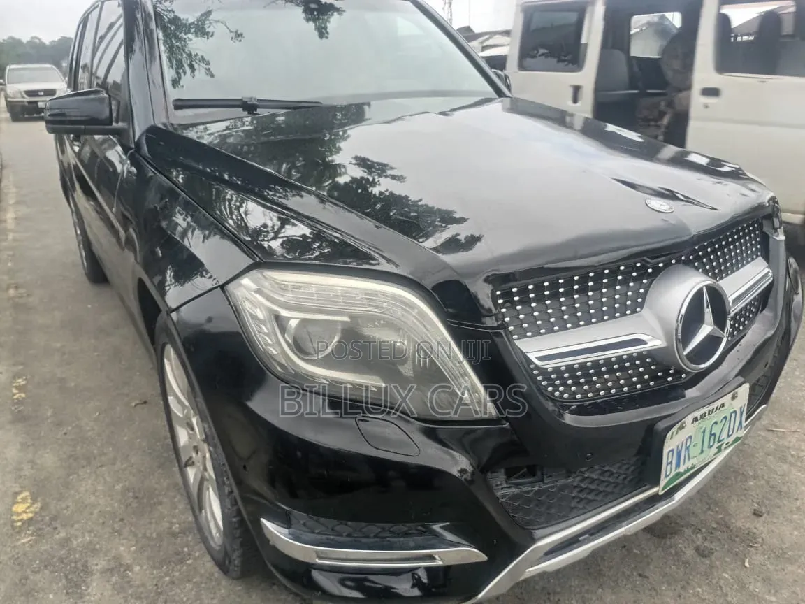 Mercedes-Benz GLK-Class 2011 Black