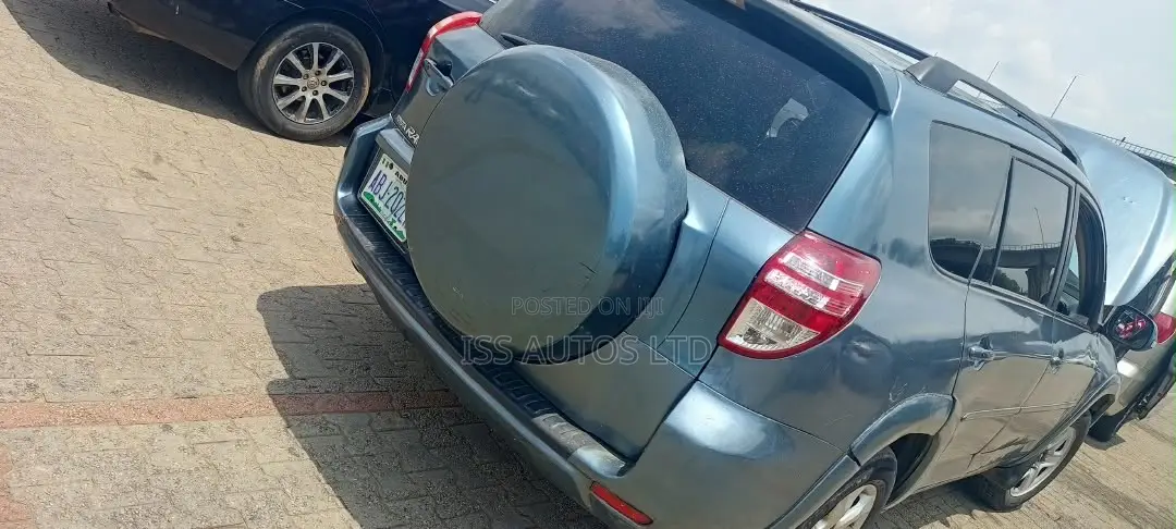 Toyota RAV4 2.5 Sport 2010 Blue