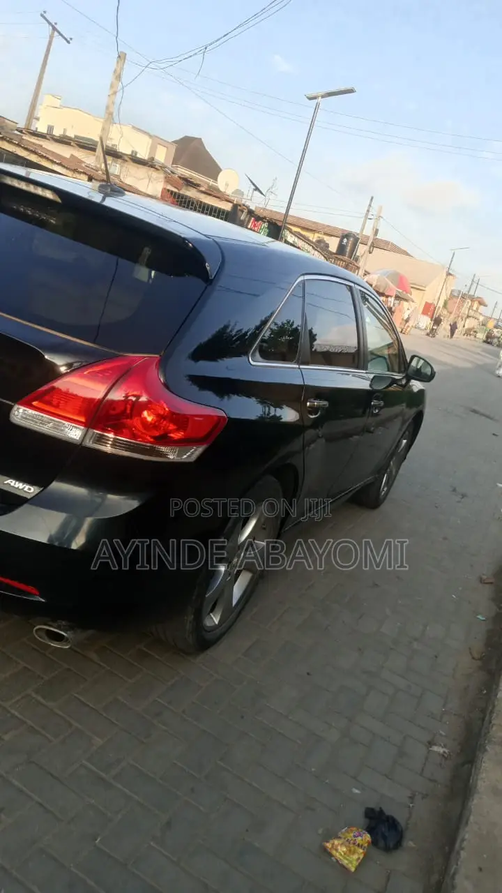 Toyota Venza 2010 Black