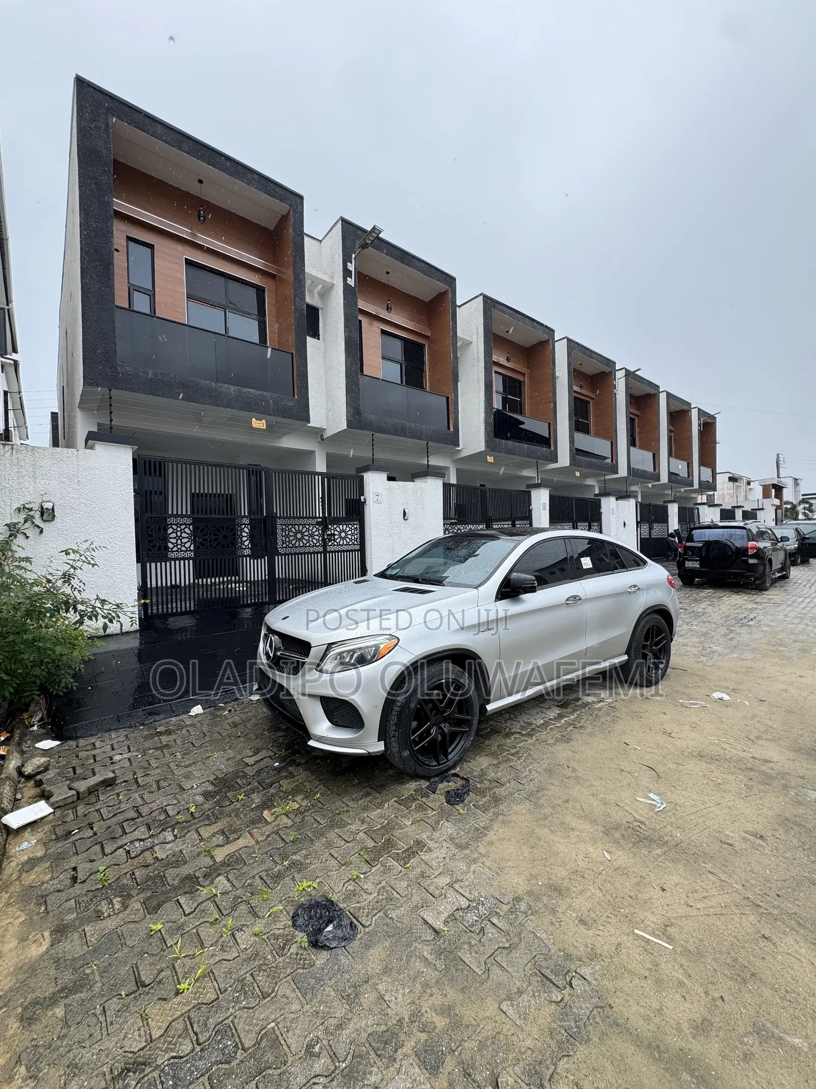 3bdrm Duplex in Atlantic Layout, Lagos State for sale