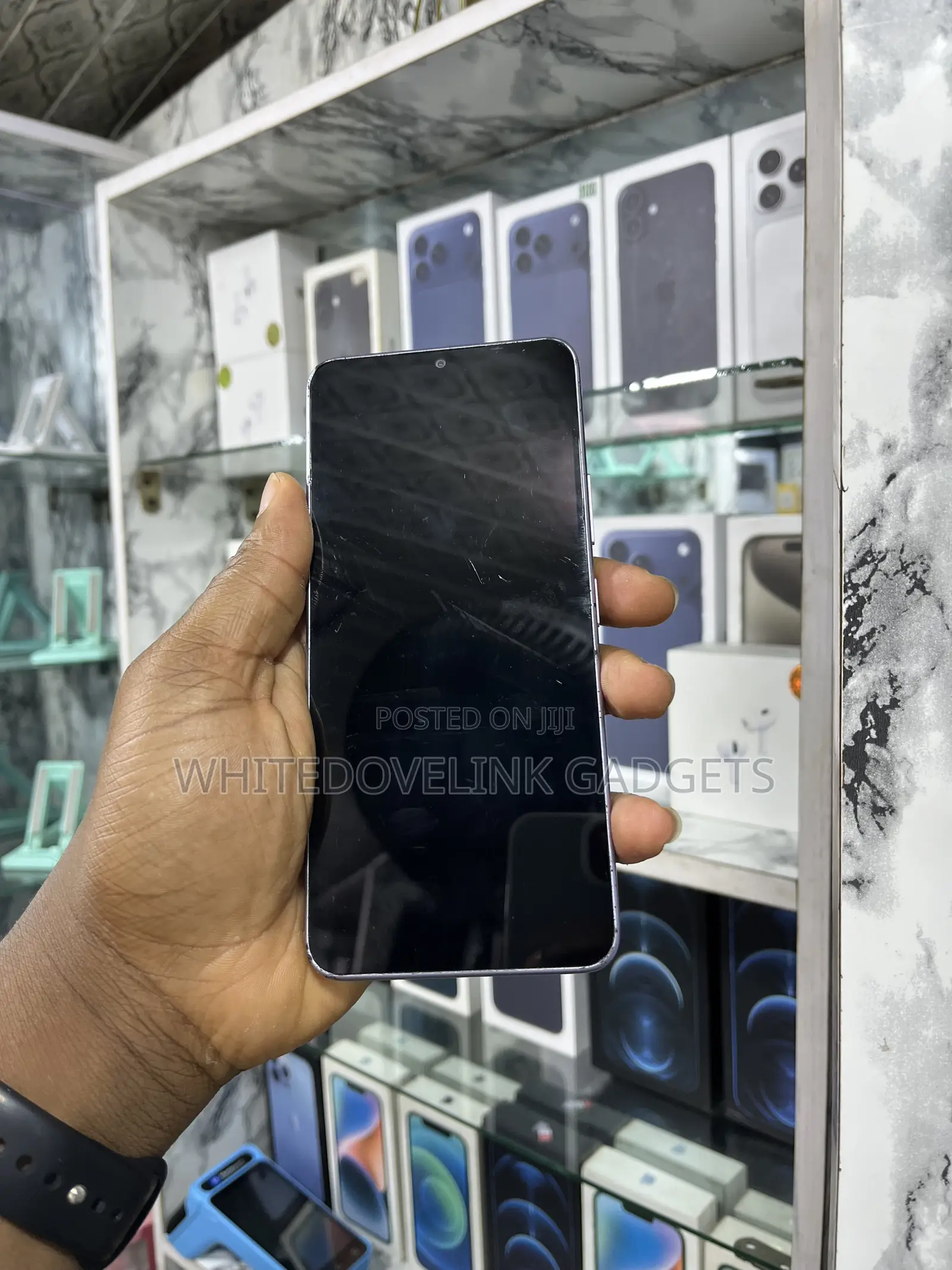 Itel City 100 128 GB Purple